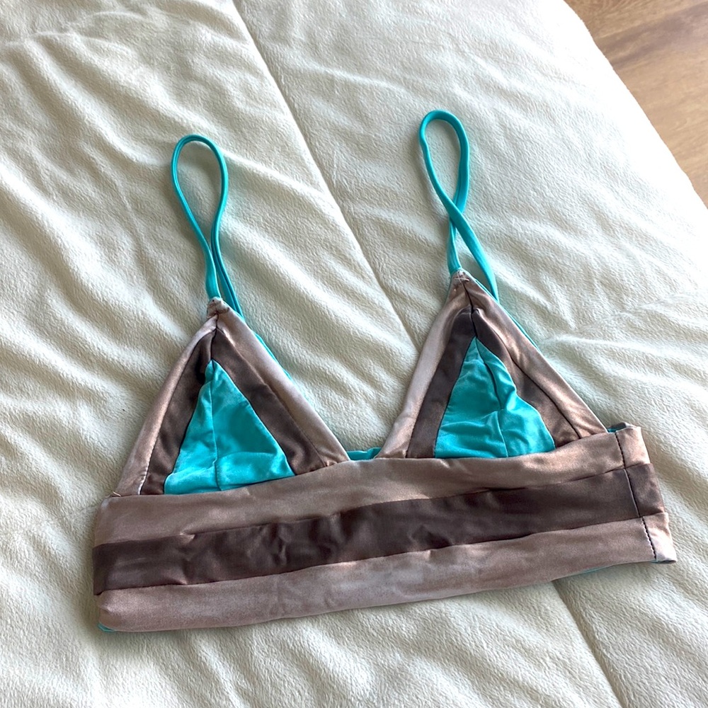 Beach Bunny Tequila Sunrise Bikini Top